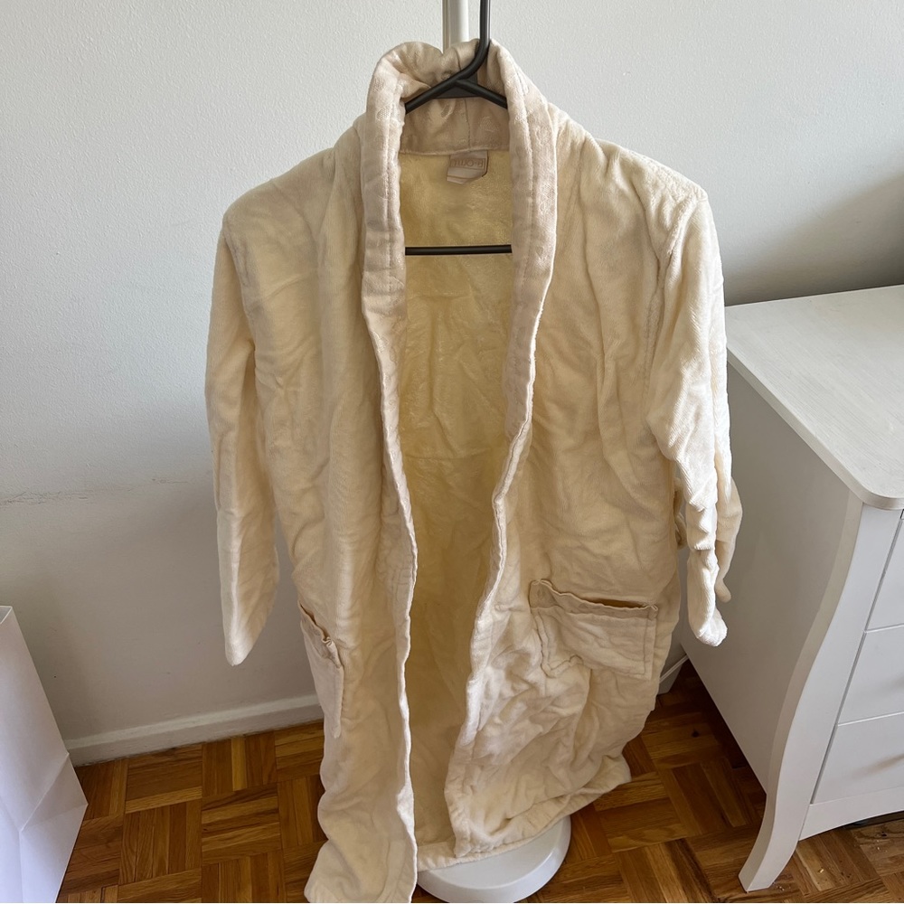 BATH ROBE